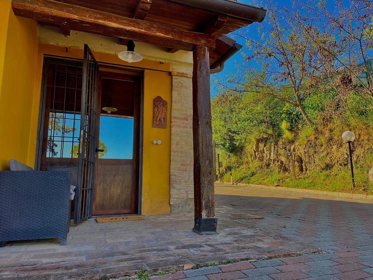 Casolare Del Maestrale - M&M Holiday House Perúgia Exterior foto